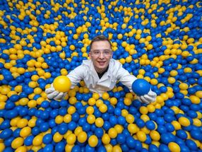 Interactive size control of catalyst nanoparticles