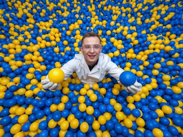 Interactive size control of catalyst nanoparticles