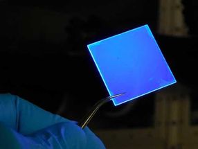 Platelets instead of spheres make screens more economical