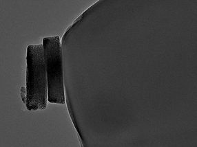 Catalytic activity of individual cobalt oxide nanoparticles determined