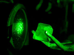 Revolutionary images of the birth of crystals