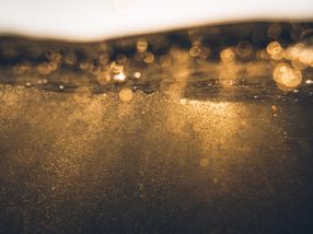 Automated measurement technique for microplastic detection in water