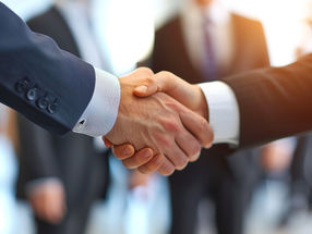 Bruker Acquires Electron Microscopy Company