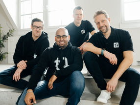 Creation of digital twins of machines in minutes