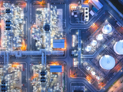 thyssenkrupp Uhde and Johnson Matthey join forces to offer an integrated solution for blue ammonia technology