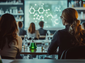 Exceptional study programs in sustainable chemistry