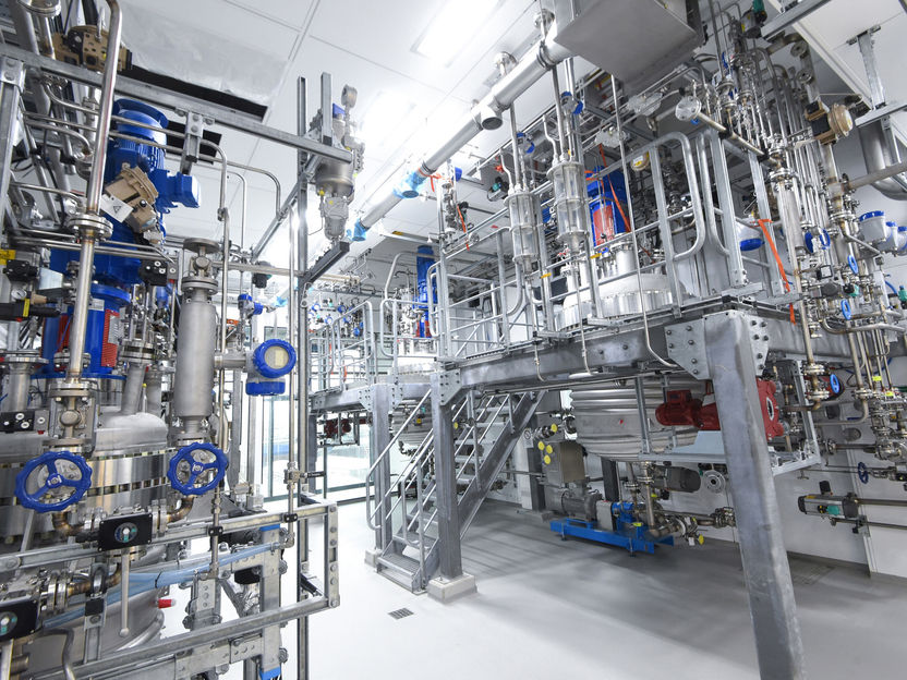 BASF inaugurates new Catalyst Development and Solids Processing Center in Ludwigshafen - Expansion of global catalyst development activities