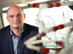 High-tech startup CrySyst provides quality-by-control solutions for pharmaceutical, fine chemical industries