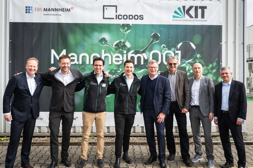 World premiere: "Mannheim 001" production plant produces marine fuel from wastewater and electricity - e-Methanol is a climate-neutral fuel alternative and therefore key to the sustainable transformation of the shipping industry