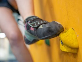 Concerning Chemicals from the Wear of Climbing Shoes Cause Trouble in Indoor Halls