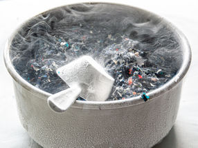 BAM develops certified PFAS reference material made from used outdoor clothing