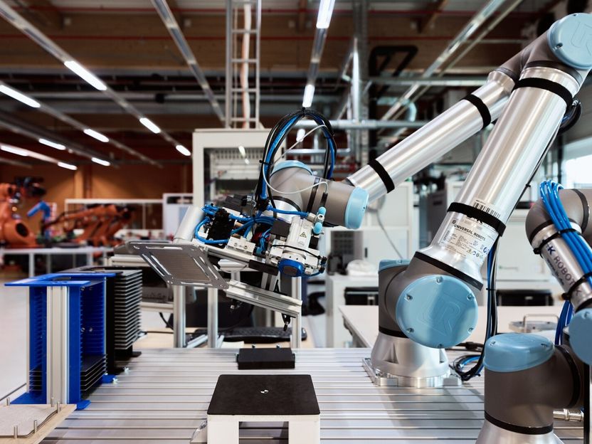 Thyssenkrupp nucera and Fraunhofer IKTS open First SOEC Pilot Production Plant for Stacks for the Production of Green Hydrogen