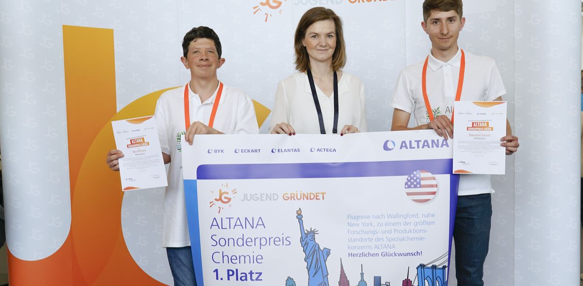 Edible algae-based cups, designed to reduce plastic waste at sporting events