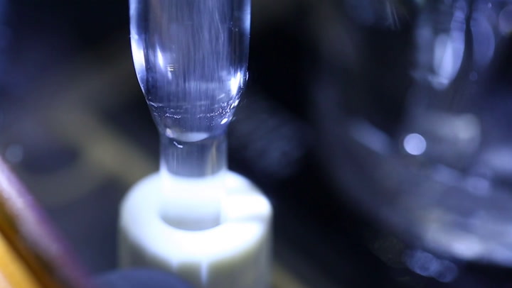 Fully automatic acid hydrolysis in 90 min.