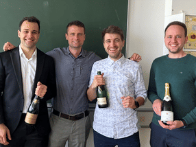 Electricity from heat through “traffic jam of electrons”