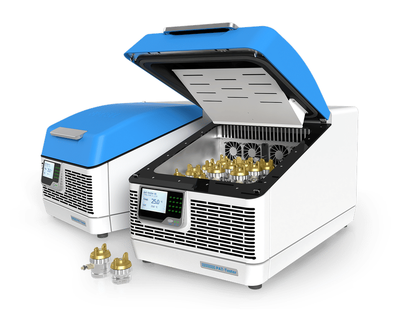 Multi-channel potentiostat with integrated temperature chamber for electrochemical measurements